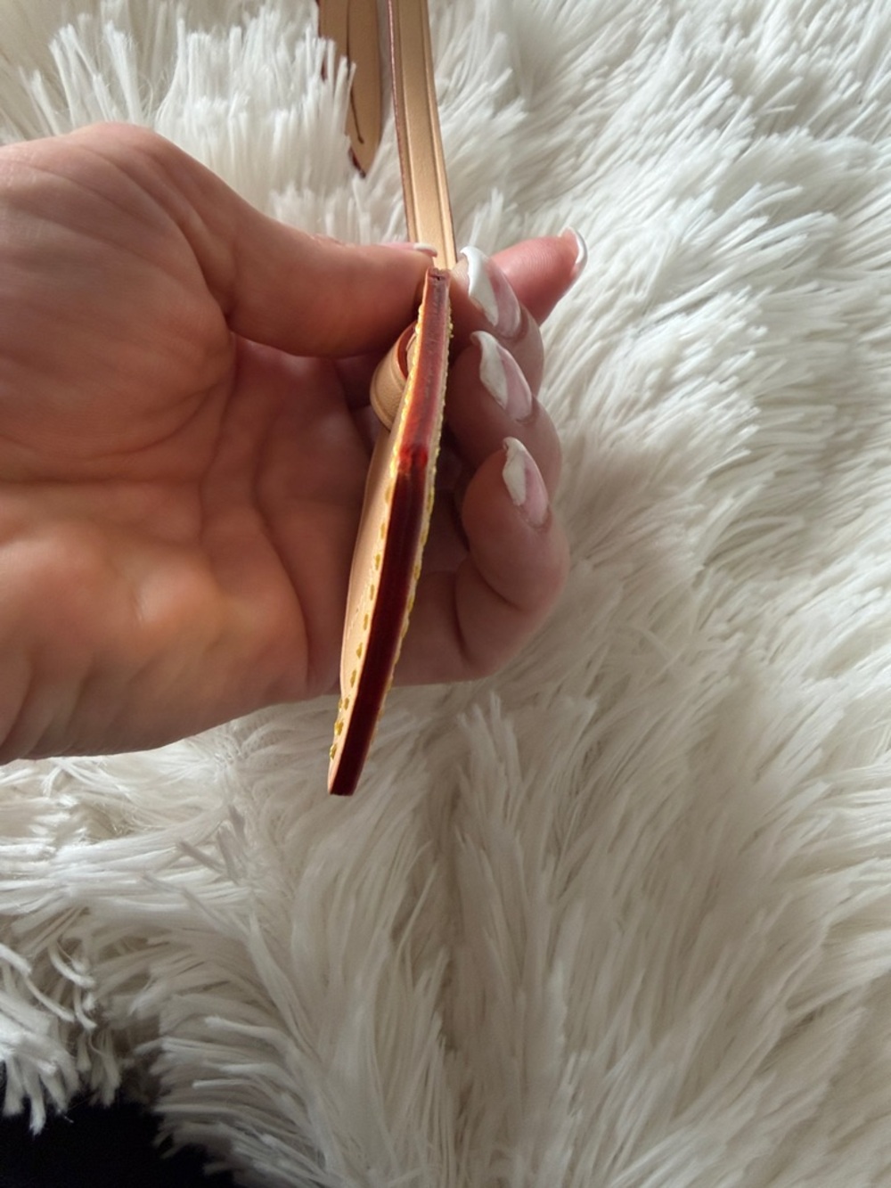 Louis Vuitton Tan Leather Luggage Tag with Red Edge - Picture 7 of 10